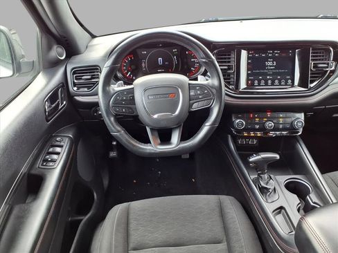 Used 2023 Dodge Durango GT image 4