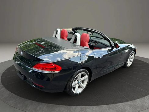 Used 2009 BMW Z4 sDrive30i RWD image 40