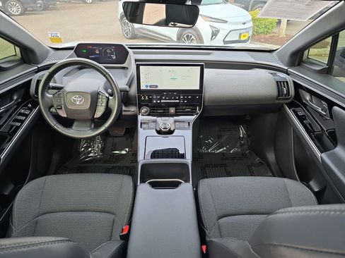 Used 2023 Toyota bZ4X XLE image 24