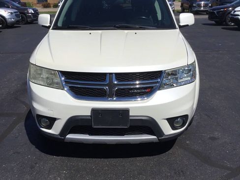 Used 2014 Dodge Journey Limited w/ Sun/Sound & Wheel Group AWD/4WD image 8