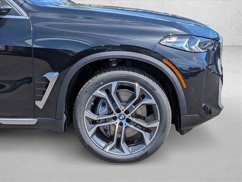 New 2026 BMW X5 xDrive50e AWD/4WD image 10