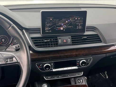 Used 2020 Audi Q5 2.0T Premium Plus image 7