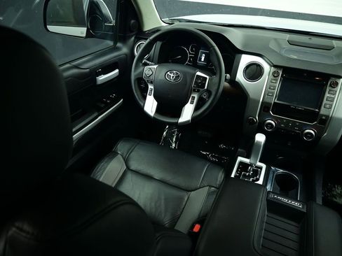 Used 2019 Toyota Tundra Limited w/ Limited Premium Package image 16