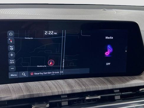 Used 2024 Kia Telluride SX image 13