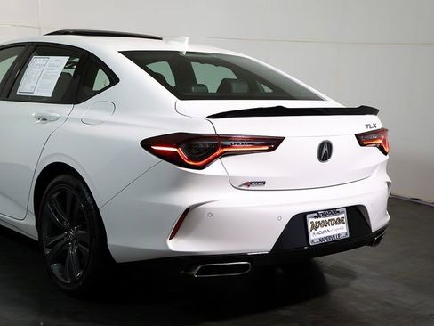 Used 2023 Acura TLX w/ A-SPEC Pkg FWD image 11