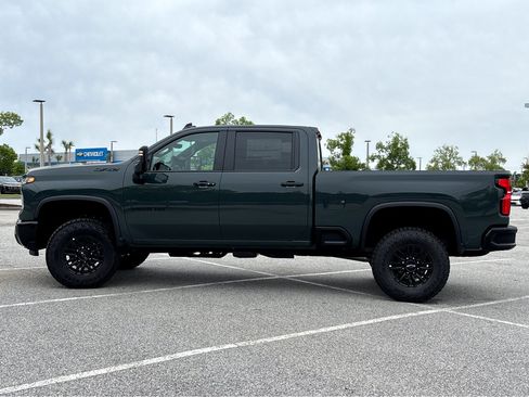 New 2026 Chevrolet Silverado 2500 ZR2 image 22