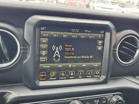 Used 2023 Jeep Wrangler Unlimited Sahara w/ Cold Weather Group image 32