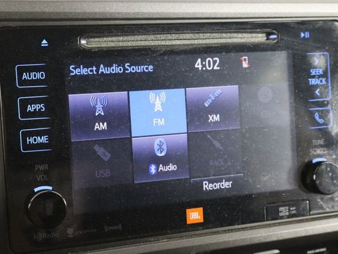 Used 2018 Toyota Tacoma TRD Off-Road AWD/4WD image 30