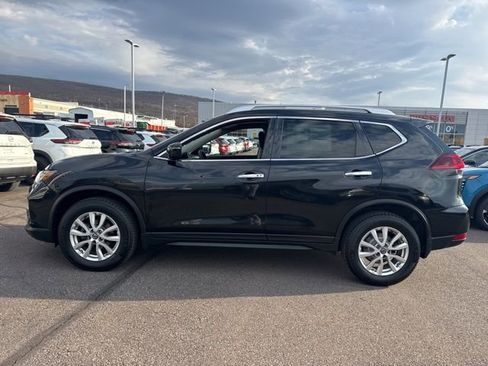 Certified 2020 Nissan Rogue SV image 8
