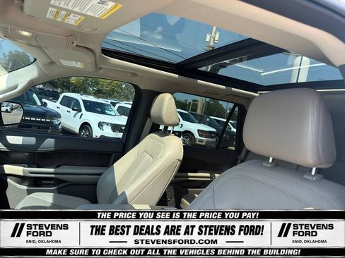 Used 2021 Ford Expedition Limited AWD/4WD image 19