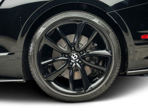 Used 2022 Bentley Continental GT AWD/4WD image 31