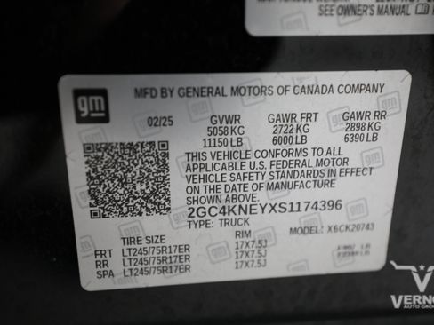 Used 2025 Chevrolet Silverado 2500 LT w/ All Star Edition AWD/4WD image 37
