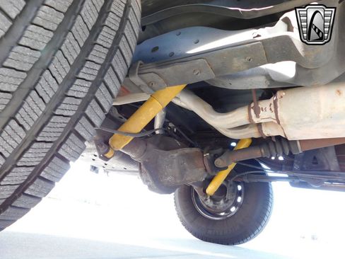 Used 1995 Ford Bronco XLT image 19