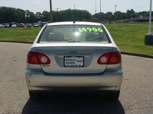 Used 2003 Toyota Corolla Sedan FWD image 3