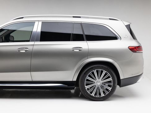 Used 2022 Mercedes-Benz Maybach GLS 600 4MATIC image 19