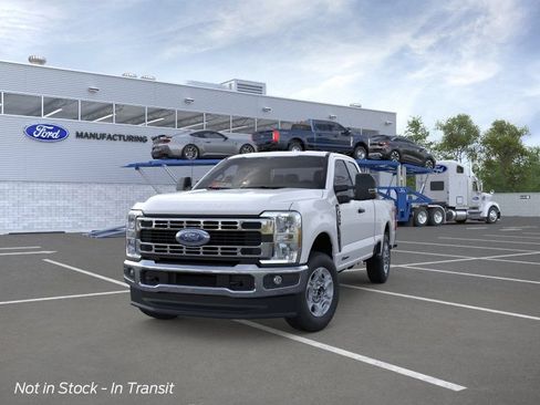 New 2026 Ford F350 4x4 SuperCab Super Duty image 2