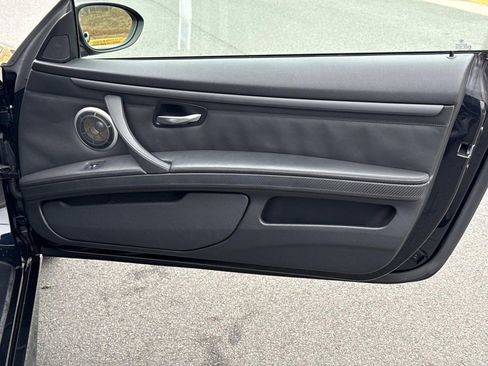 Used 2013 BMW M3 Convertible image 10