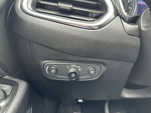 Certified 2023 Chevrolet Equinox Premier image 13