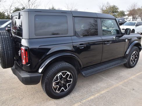 Certified 2025 Ford Bronco Outer Banks image 6