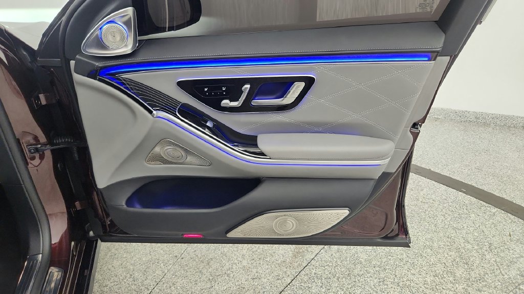 Used 2022 Mercedes-Benz Maybach S 580 4MATIC image 53