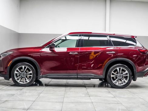 Used 2025 INFINITI QX60 Luxe w/ Vision Package AWD/4WD image 9