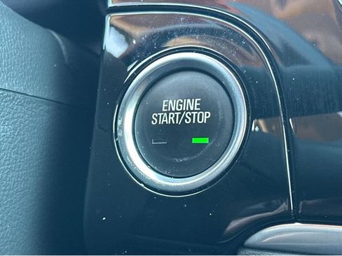 Certified 2021 Buick Encore Preferred FWD image 22