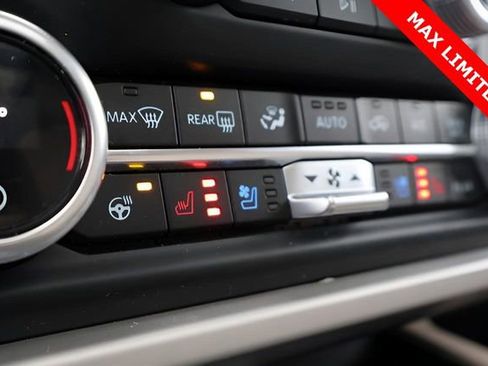 Used 2023 Ford Expedition Max Limited image 29