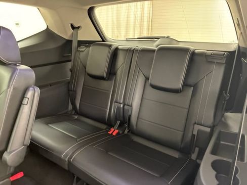 Used 2022 Volkswagen Atlas SEL AWD/4WD image 18