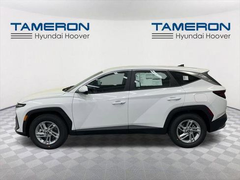 New 2026 Hyundai Tucson SE FWD image 2