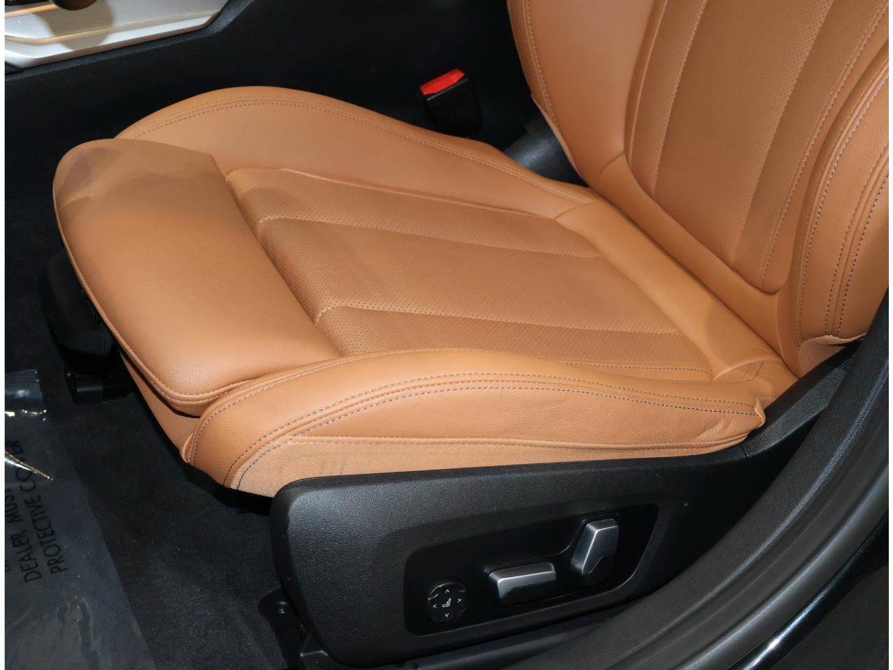Certified 2024 BMW 430i Gran Coupe xDrive w/ Premium Package AWD/4WD image 14