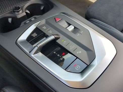 Used 2025 BMW M235i xDrive AWD/4WD image 22