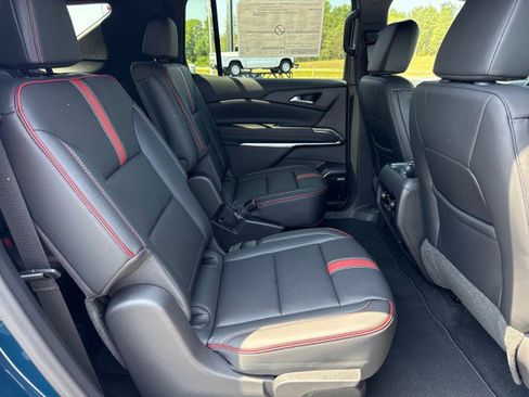 New 2027 Chevrolet Traverse RS FWD image 14