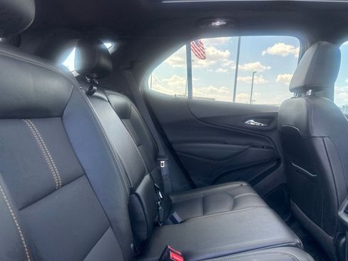 Used 2024 Chevrolet Equinox Premier FWD image 28