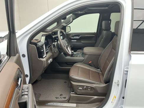 Used 2026 GMC Sierra 1500 Denali w/ Denali Reserve Package image 3