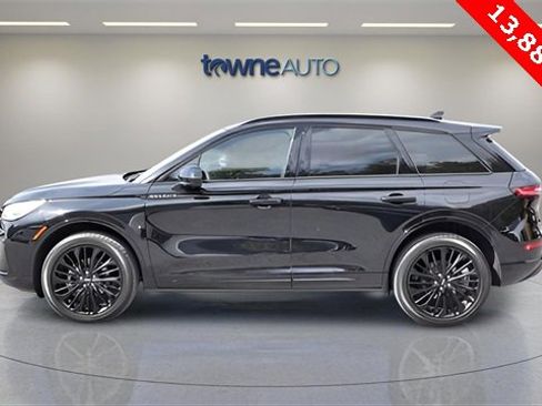 Used 2024 Lincoln Corsair Reserve w/ Equipment Group 201A image 2