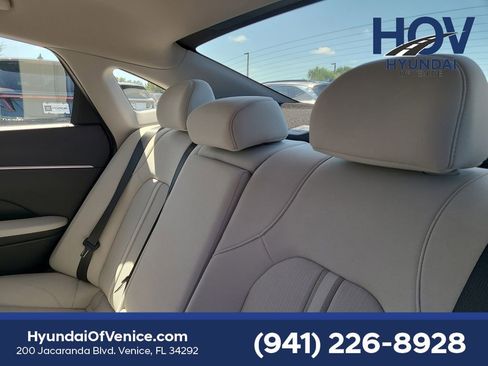 New 2025 Hyundai Sonata SEL image 5