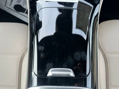 Used 2026 Mercedes-Benz GLC 300 4MATIC image 31