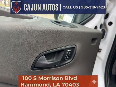 Used 2023 Ford Transit 250 Medium Roof RWD image 13