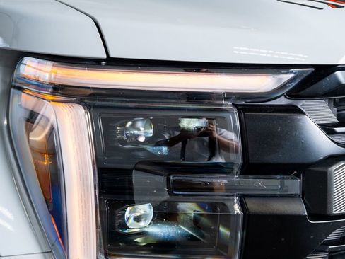 Used 2024 Ford F150 Raptor image 17