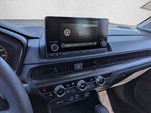 Used 2025 Honda CR-V EX image 15