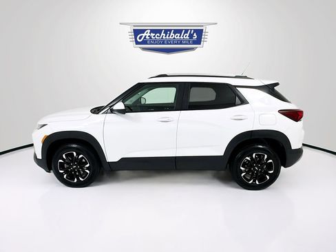Used 2023 Chevrolet TrailBlazer LT AWD/4WD image 4