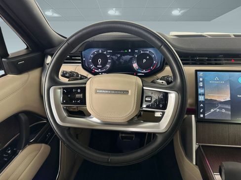 Used 2024 Land Rover Range Rover SE image 15