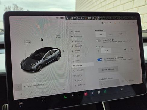 Used 2018 Tesla Model 3 Long Range image 51