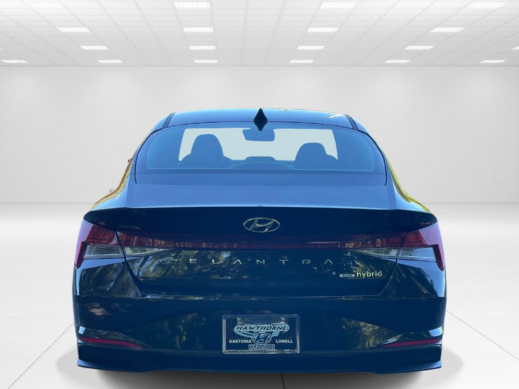 Used 2023 Hyundai Elantra Blue FWD image 5