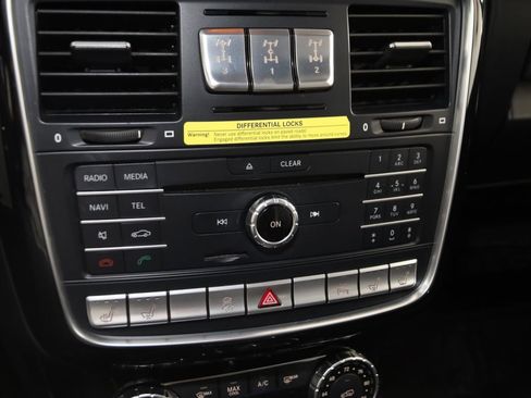 Used 2018 Mercedes-Benz G 65 AMG 4MATIC image 40