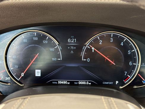 Used 2019 BMW 740i xDrive w/ M Sport Package AWD/4WD image 21