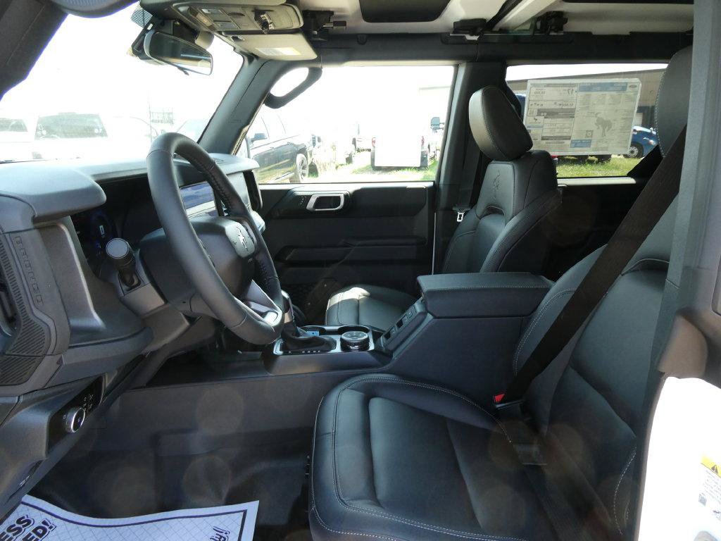 New 2026 Ford Bronco Badlands w/ Sasquatch Package AWD/4WD image 17