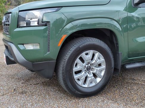Used 2023 Nissan Frontier SV w/ SV Convenience Package image 9