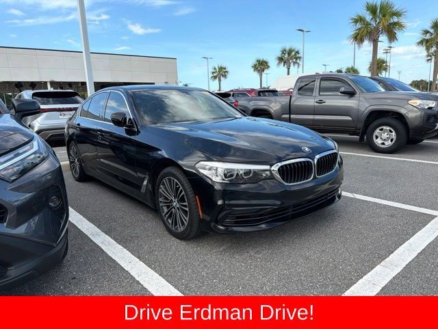 Used 2019 BMW 530e w/ Convenience Package RWD image 1