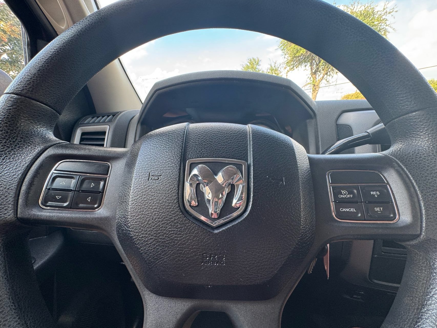 Used 2014 RAM 1500 Express RWD image 16